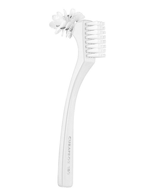 Щітка Curaprox BDC 150 для догляду за знімними зубними протезами