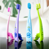 Дитяча зубна щітка Pesitro 7680 Clever UltraSoft, ультра м'яка 3-5 років