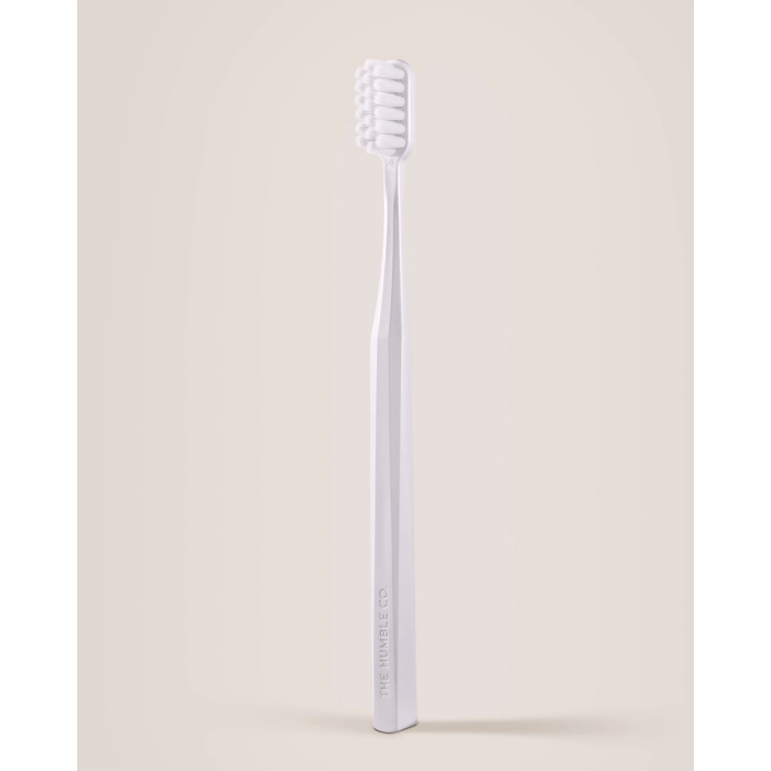 Зубна щітка The Humble Co, soft на рослинній основі, м'яка біла